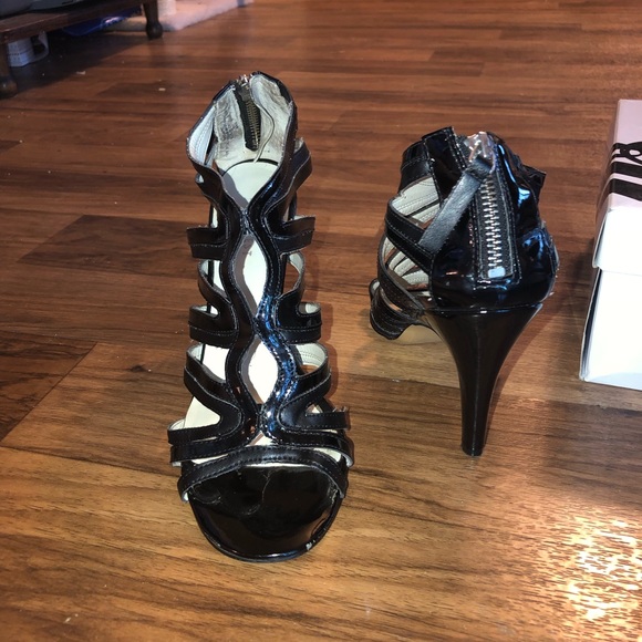 Nine West Elaine heels - Picture 2 of 4